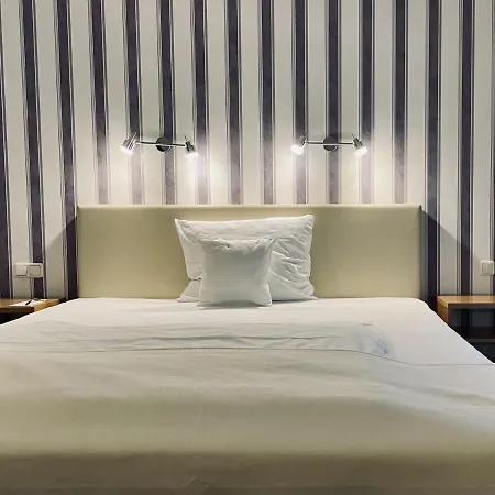 Schloss Hotel Herborn 4*