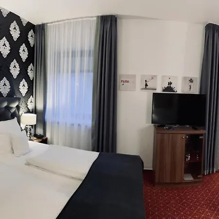 シュロス ホテル 4*