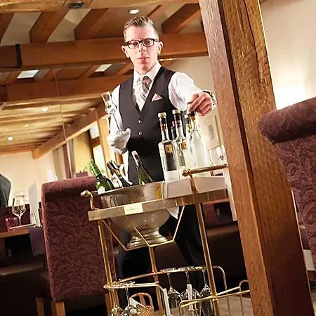 Schloss Hotel 4*