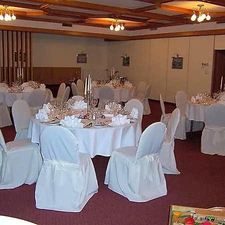 Hotel Schloss 4*